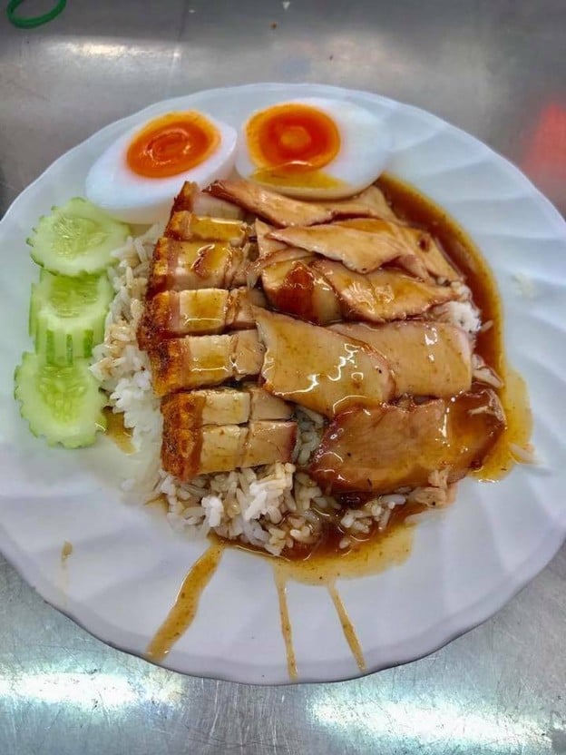 ข้าวหมูแดงเจ๊ดวงพระราม2