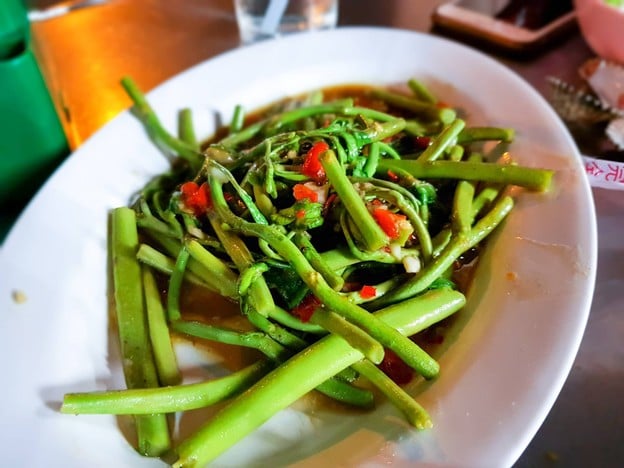 เมนูของร้าน เจ๊โอว ข้าวต้มเป็ด