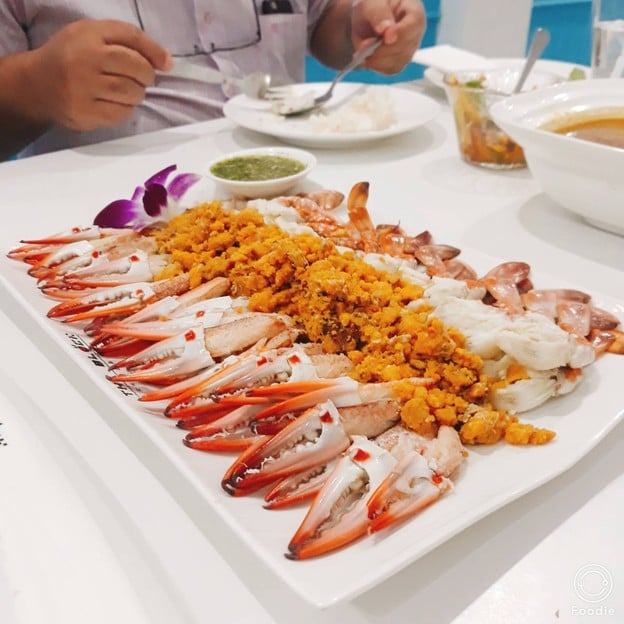 เมนูของร้าน ม้าน้ำซีฟู้ด รามอินทรา