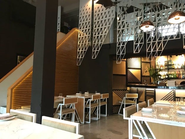 Baan Restaurant "Thai Family Recipe" ถนนวิทยุ