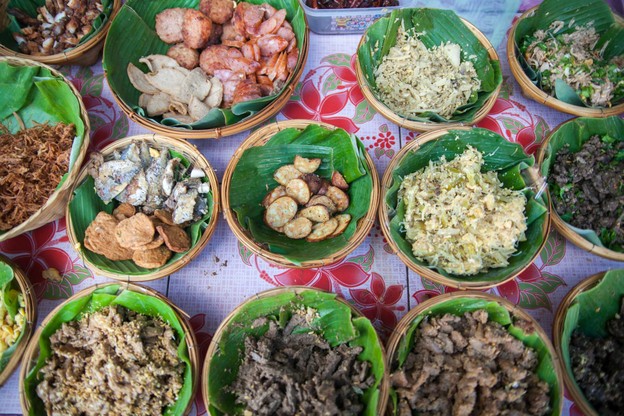 ข้าวห่อตอง