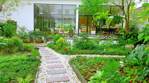 หน้าร้าน The Tadpole Cafe ซ.แจ้งวัฒนะ 13