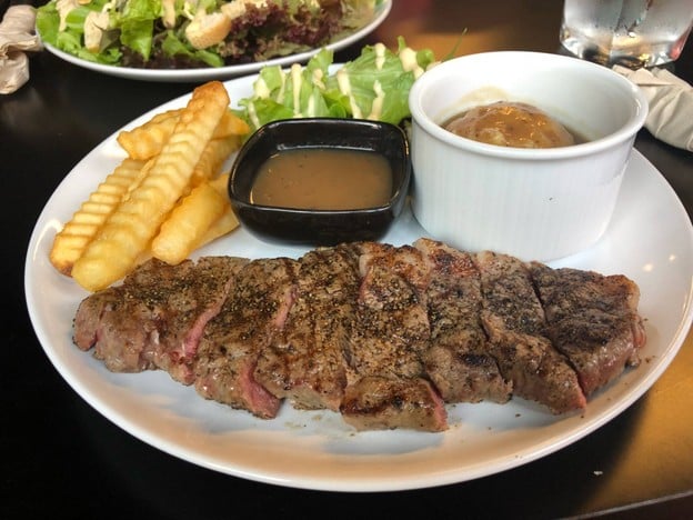 SteakHolder มหาวิทยาลัยธรรมศาสตร์ ศูนย์รังสิต