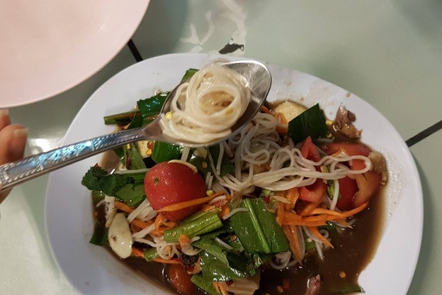 ส้มตำฟรุ้งฟริ้ง ซ.30กันยา (เปิด 24 ชั่วโมง)