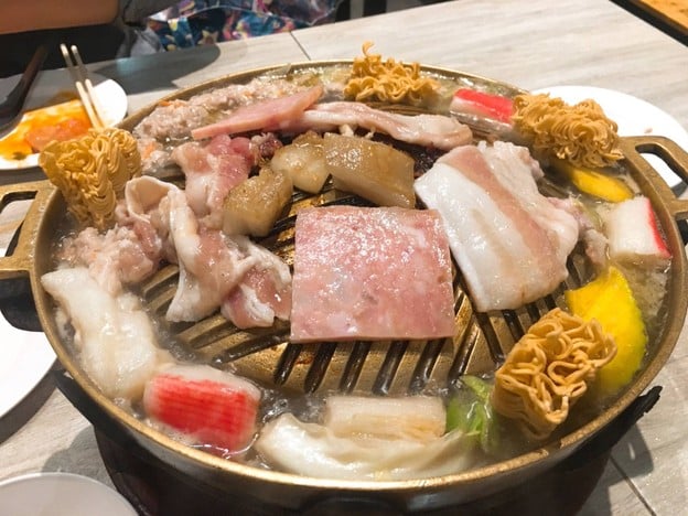 Factory หมูกระทะ บางโพ