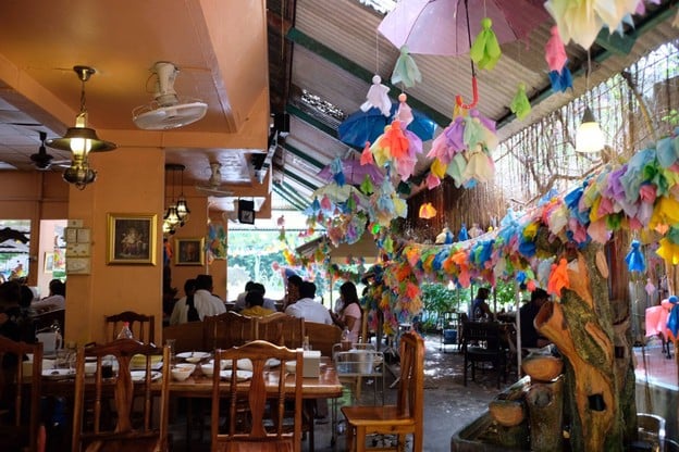 ร้านอาหารคุ้นลิ้น