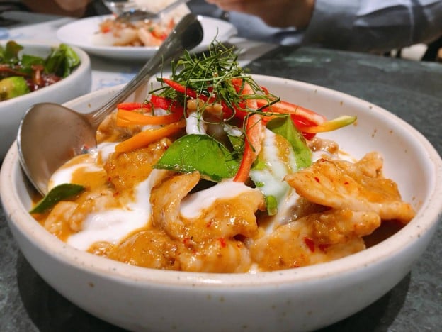 เมนูของร้าน ป้อน เทอร์มินอล 21 อโศก