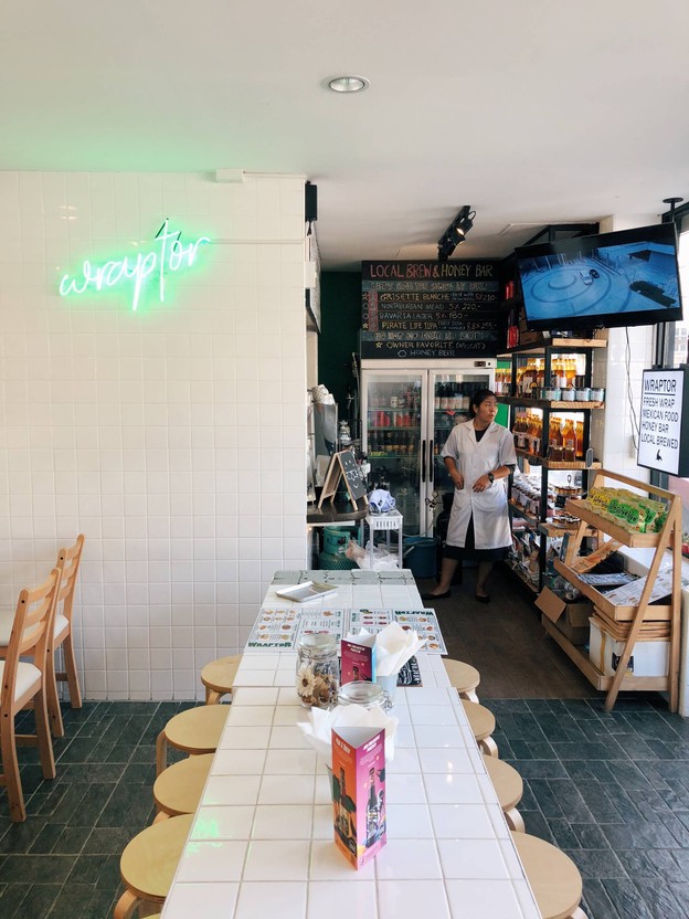 Wraptor อารีย์
