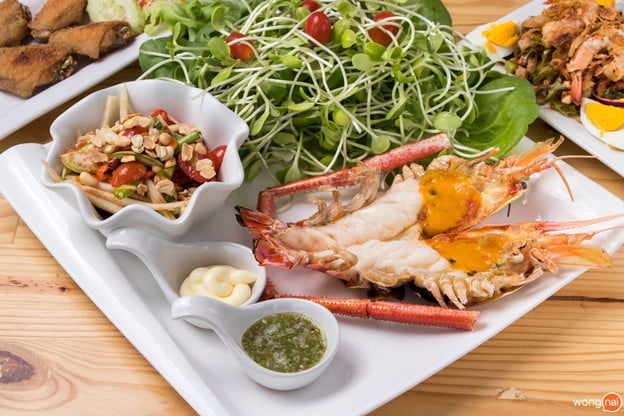 เมนูของร้าน บริษัท มาเหนือ จำกัด ( code space )