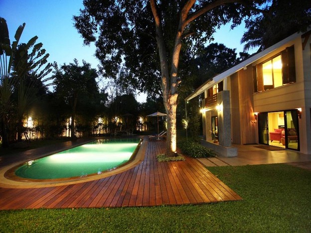 Raya Resort