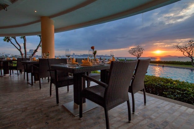 The Bay Restaurant Dusit Thani Pattaya