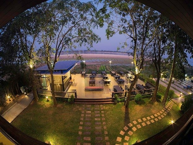 โรงแรมเดอะริเวอร์