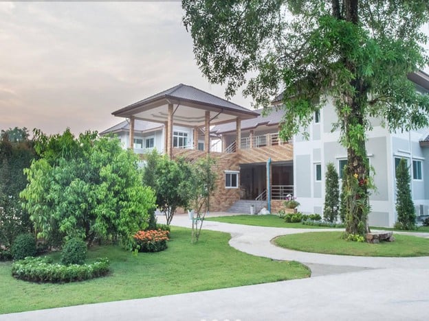 บ้านสวนคุณยาย รีสอร์ท