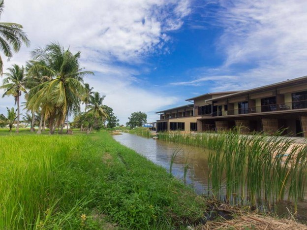 Cha-Am Country Home