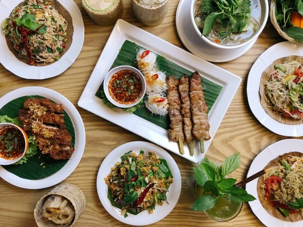 ส้มตำเด้อ ทองหล่อ
