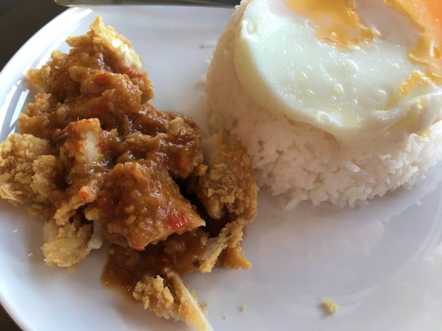 เมนูของร้าน McDonald's เมโทร เวสต์ ทาวน์ กัลปพฤกษ์