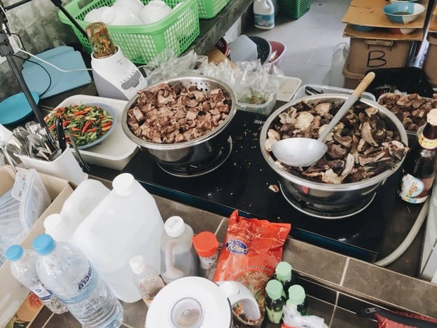 Air Bright เนื้อต้มบ้านสิงห์ มทส. แยกไฟแดงประตู 1