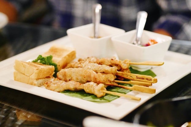 เมนูของร้าน สามเสนวิลล่า ต้นตำรับเบียร์วุ้นแก้วแช่เจ้าแรกของไทย ริมปิง