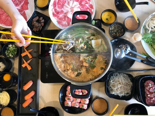 Penguin Eat Shabu สาขาสะพานควาย