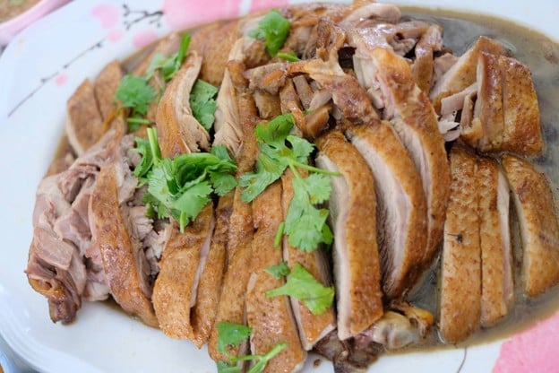 เมนูของร้าน เป็ดพะโล้ นายหนับ ดอนหวาย