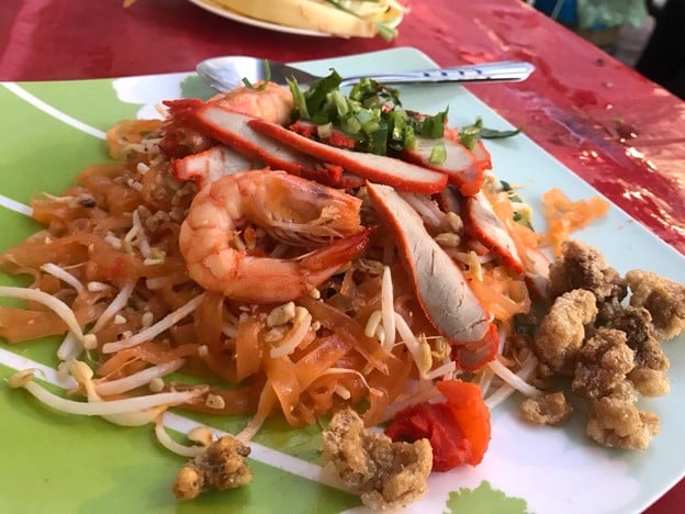 เมนูของร้าน ผัดไทยสุโขทัย หน้าเนิน