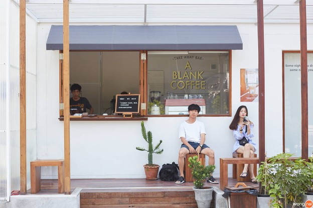 A Blank coffee บางแสน