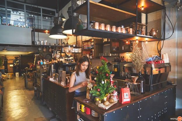 Coffee Brewflavors บางแสน