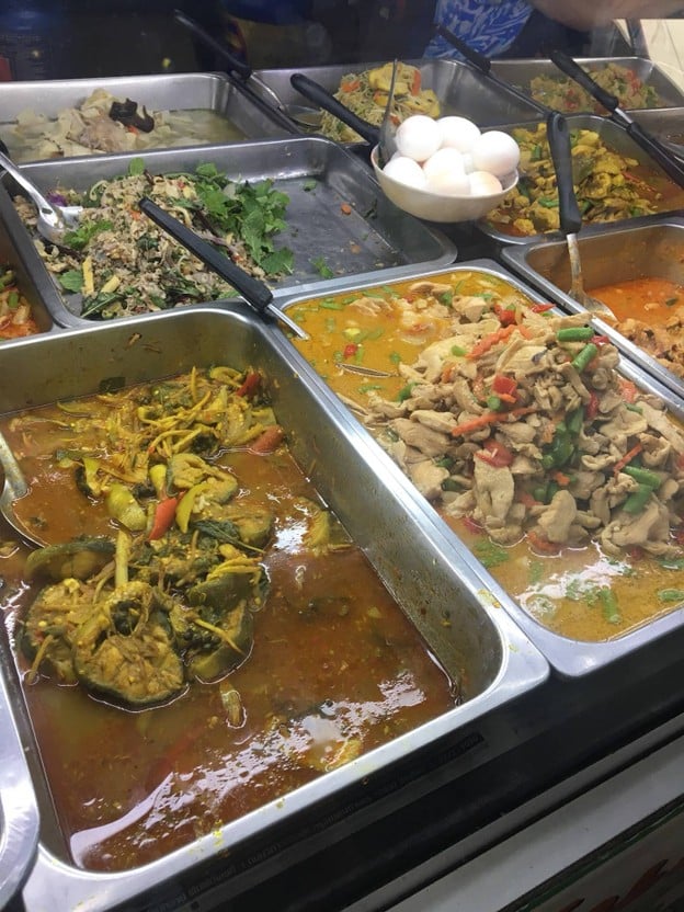 ข้าวราดแกง เจ้โอ๋