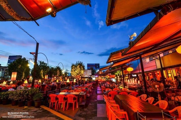 อุ่นไอดิน