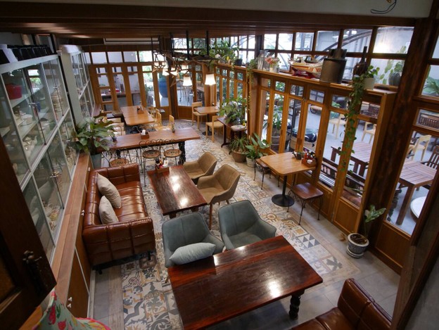 Tree Tales Cafe พัทยา นาเกลือ
