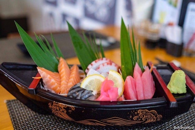 เมนูของร้าน dare sushi salad fruit bar