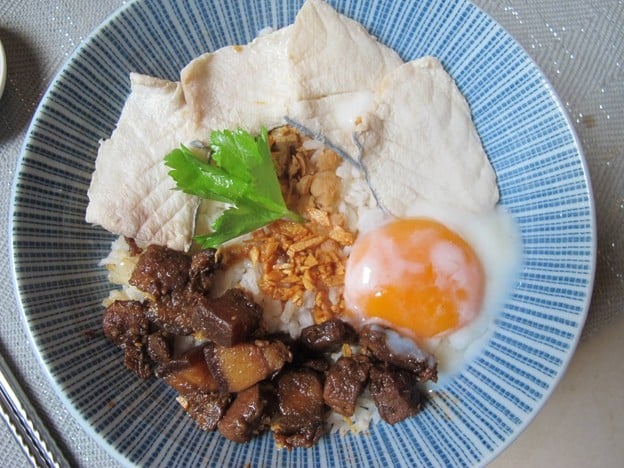 เมนูของร้าน คุณอ๋า ข้าวต้มแห้ง ข้าวต้มปลา โชคชัย4 ซอย 90