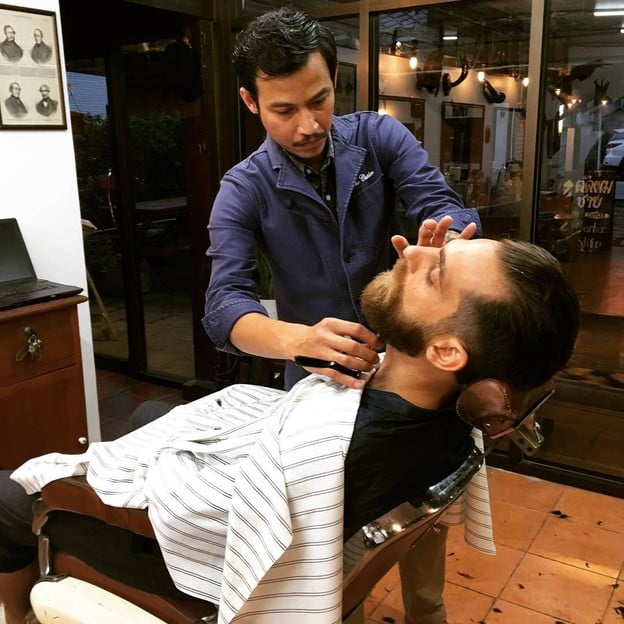 บรรยากาศ The Cutler Barber Shop
