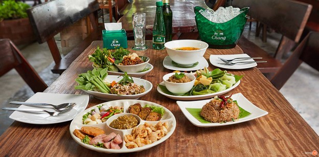 เมนูของร้าน เฮือนลำพูน สวนผัก