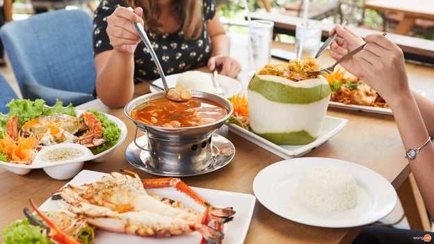 เมนูของร้าน ครัวในวัง เซ็นทรัลพลาซ่ามหาชัย