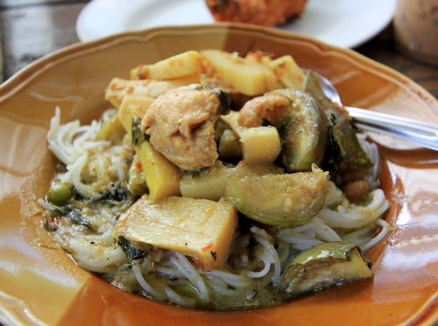 ขนมจีนป้าชื่น สาขา 2