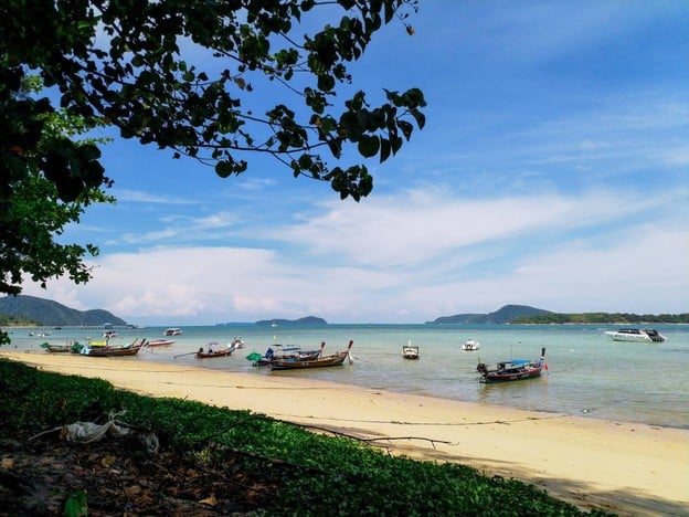 บรรยากาศ หาดราไวย์