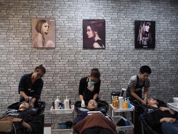 Le Salon De Beaute By Jenny