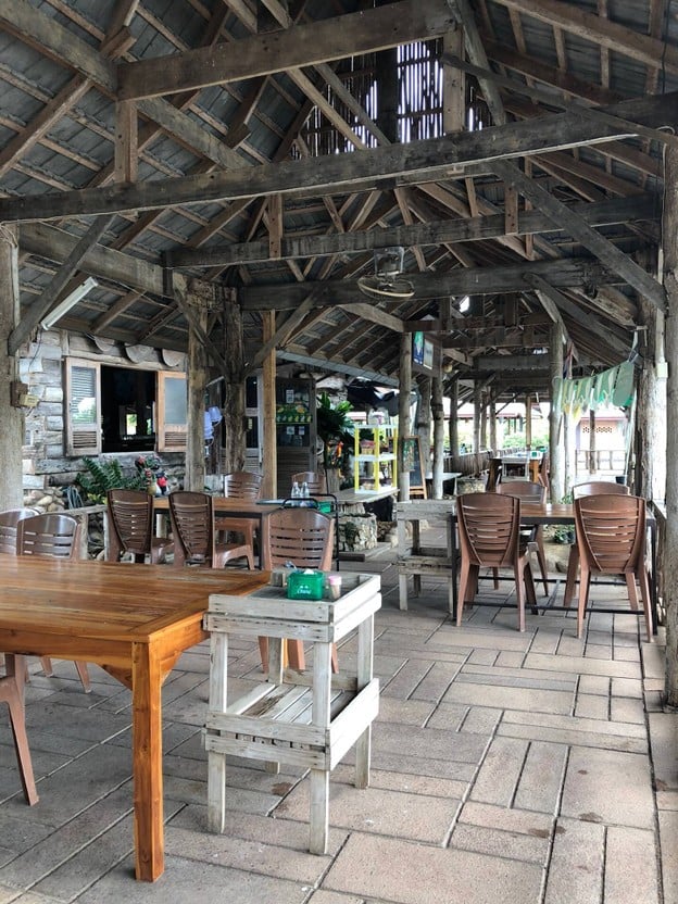 สวนอาหารสามแสน