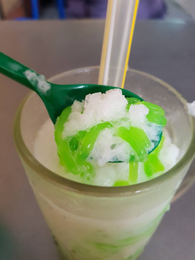 เมนูของร้าน ลอดช่องสิงคโปร์ เจ้าเก่าสำเพ็ง