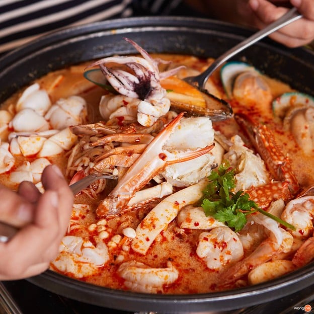 เสือ Cafe ราชพฤกษ์