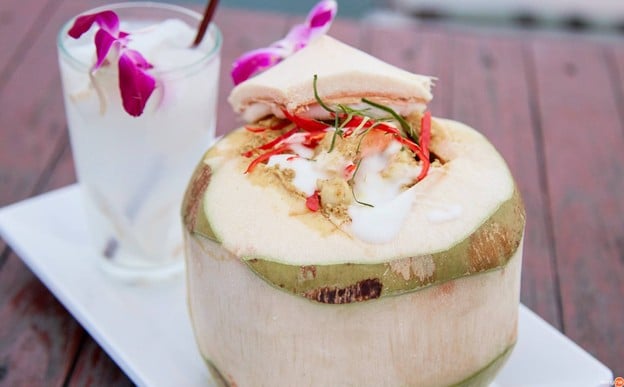 เมนูของร้าน TOH CREW