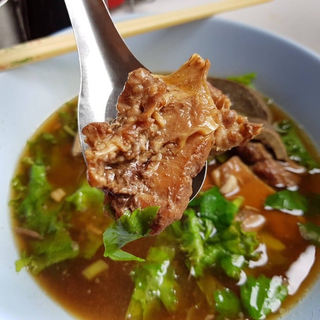 เนื้อตุ๋นนางเลิ้ง ซอยนครสวรรค์ 2