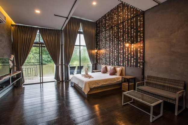 แควธารา ริเวอร์ไซด์ วิลล่า