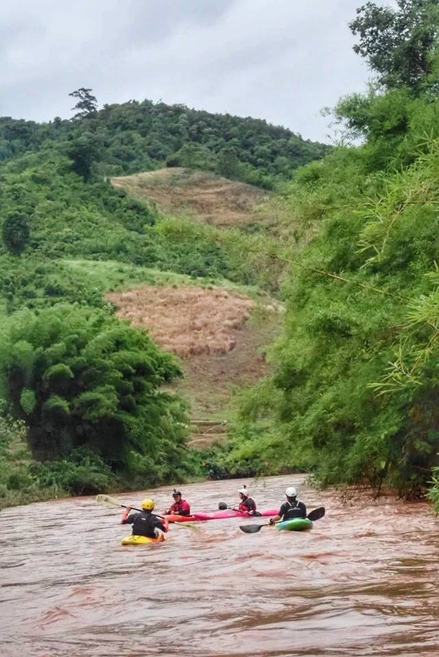 บรรยากาศ ล่องแก่งน้ำว้า