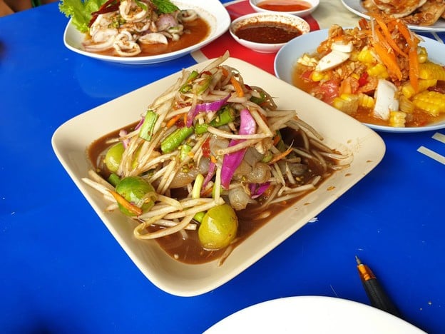 เมนูของร้าน แก้วไก่กรอบ - Keaw Kai Krob ลาดกระบัง