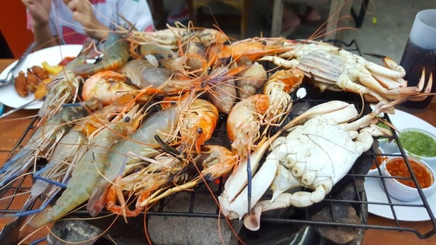 เมนูของร้าน จอมเทียนทะเลเผา บุฟเฟ่ต์