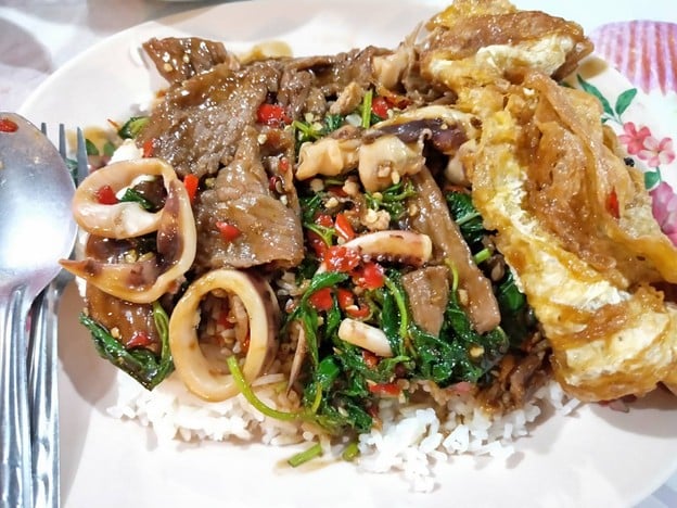 ร้านข้าวควาย (เจ็ดยอด)