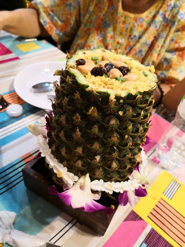 TOH-PLUE RESTAURANT TOH-PLUE RESTAURANT