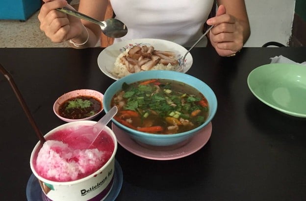 ชูชกหม้อปลาร้า